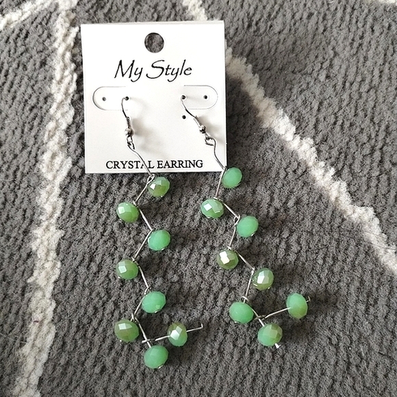 New Beaded Zig Zag Dangle Earrings - Picture 3 of 16